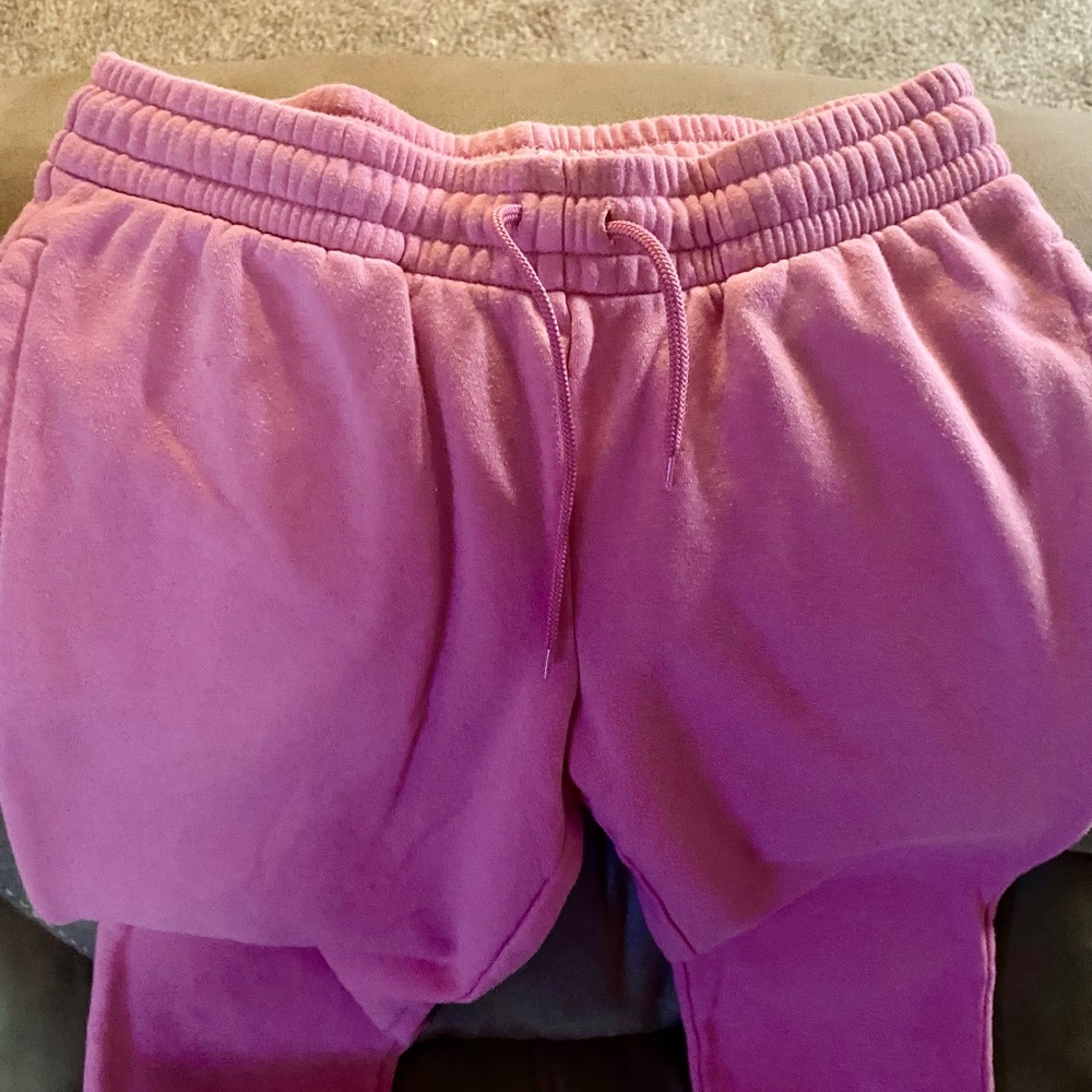 New- Women’s Pink Sweatpants